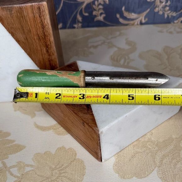 Vintage A&J Apple Corer, Potato Peeler, Green Wood Handle Primitive - Picture 6 of 6